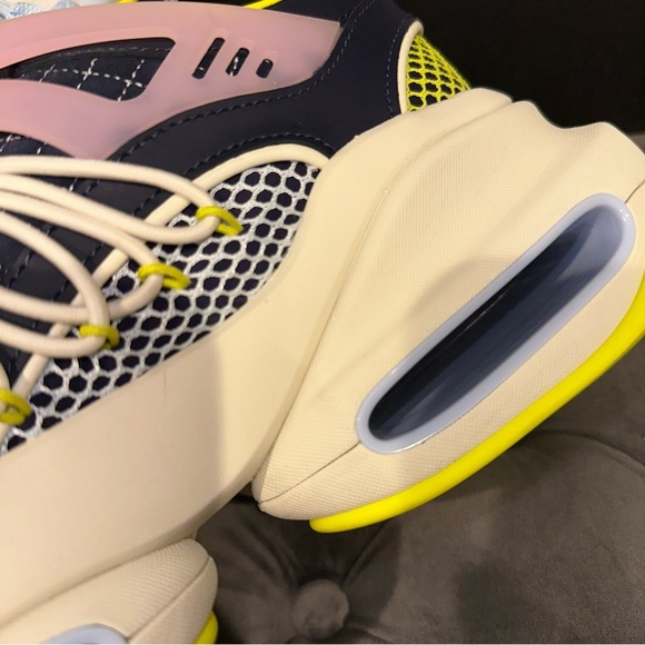 Size 42 Balmain B-bold Panelled Chunky Sneakers - Picture 11 of 15